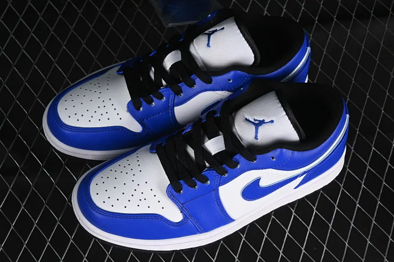 All categories Air Jordan Jordan series basketball shoes Air Jordan 1 Low Z version Air Jordan 1 Low AJ1 Joe 1 white and blue low-top retro basketball shoes 553558-124